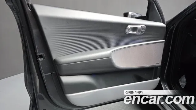 Hyundai Ioniq6 Long Range AWD — Фото автомобиля 21