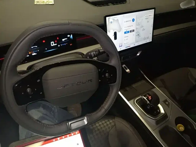 Jetour Dashing — Фото автомобиля 9