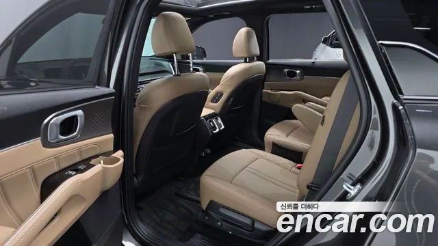 Kia Sorento — Фото автомобиля 16