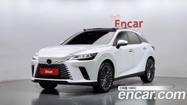 Фотография автомобиля — Lexus RX