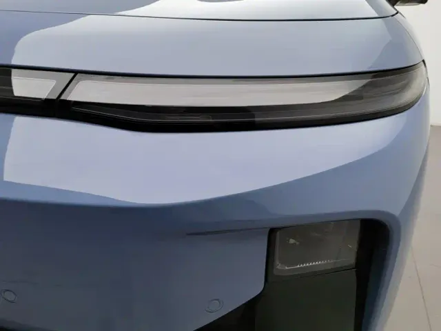 Leapmotor B10 — Фото автомобиля 7