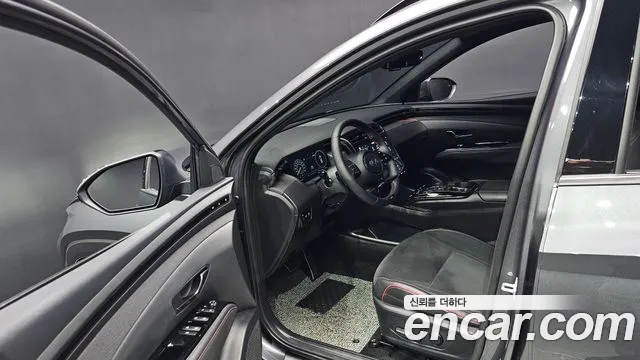 Hyundai Tucson Tucson (NX4) Бензин 1.6 турбо 2WD — Фото автомобиля 9