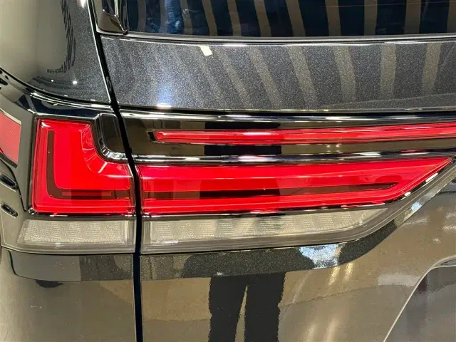 Lexus LX — Фото автомобиля 9