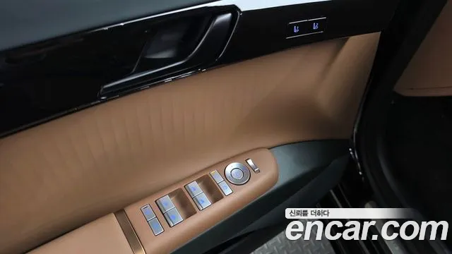 Hyundai Grandeur GN7 — Фото автомобиля 25