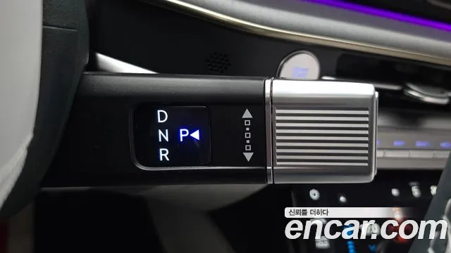 Hyundai Grandeur Grandeur (GN7) 2.5 Бензин 2WD — Фото автомобиля 9