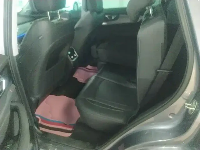 Chery Tiggo 8 — Фото автомобиля 16
