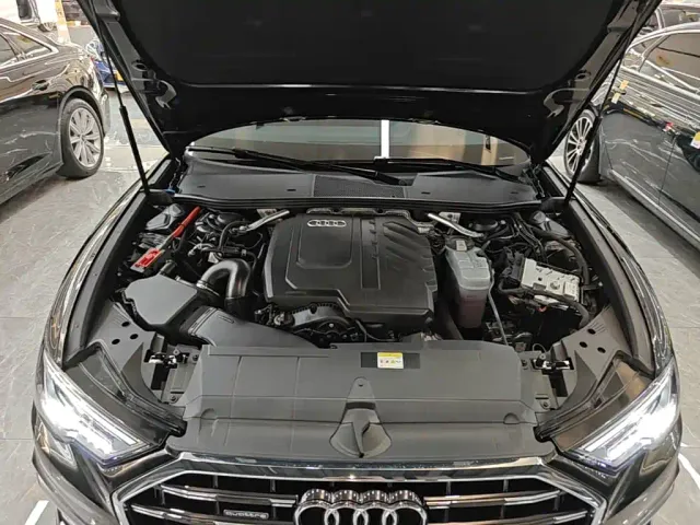 Audi A6L — Фото автомобиля 19