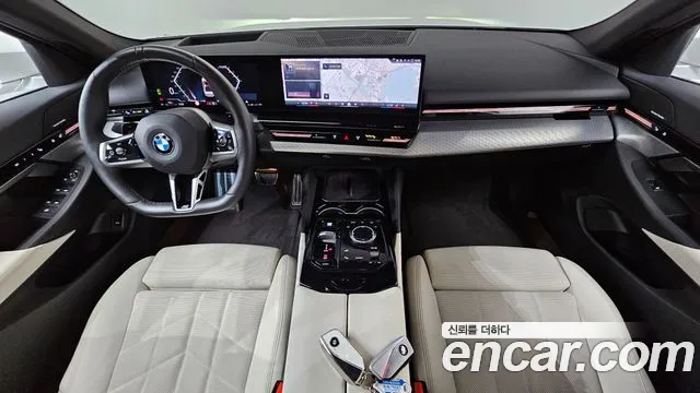 BMW 5-Series 5 серия (G60) 523d M Sport — Фото автомобиля 6