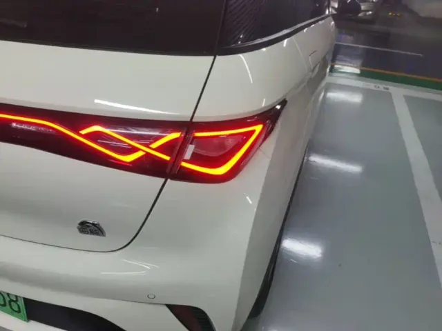 BYD Dolphin — Фото автомобиля 7