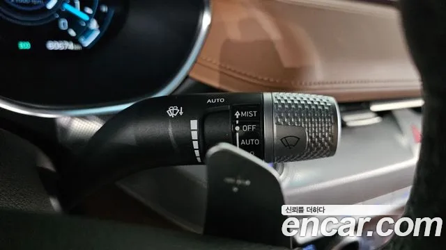 Genesis G80 Бензин 2.5 турбо AWD — Фото автомобиля 18