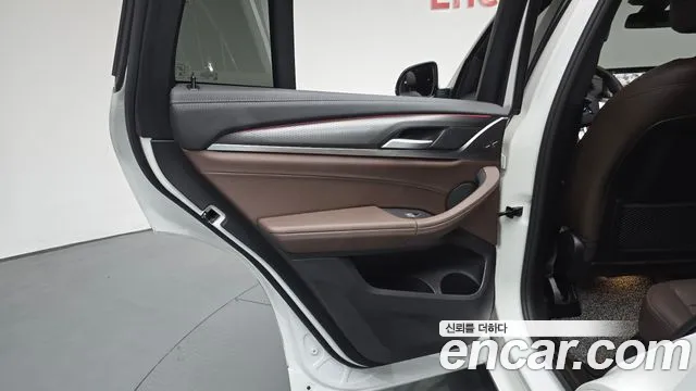 BMW X4 xDrive20i M Sport — Фото автомобиля 21