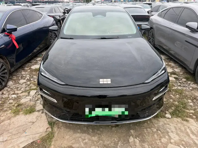 Geely Galaxy Xingyao 8 — Фото автомобиля 2