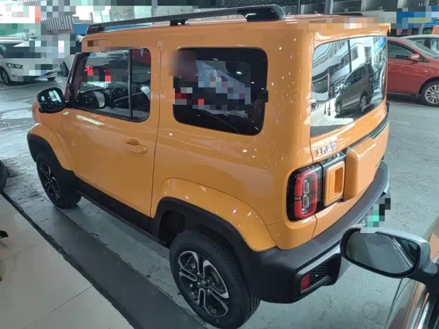 Baojun Yep — Фото автомобиля 4
