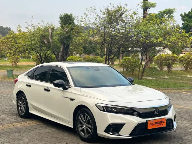 Honda Civic — Фото автомобиля 3