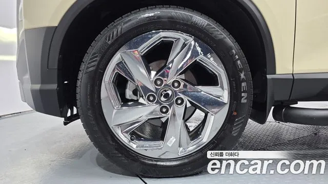 KG_Mobility_Ssangyong Rexton Новый Rexton Sport Khan Дизель 2.2 4WD — Фото автомобиля 5