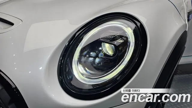 Mini Cooper — Фото автомобиля 22