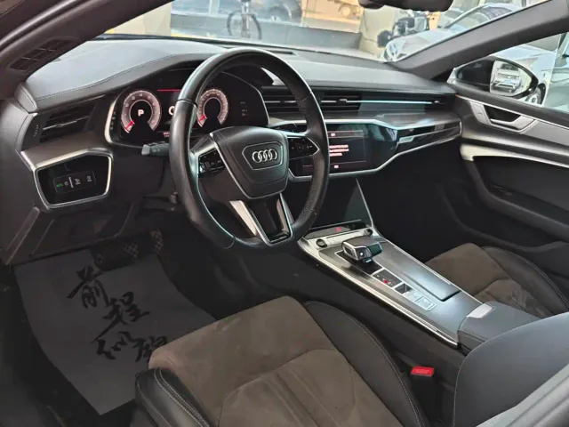 Audi A6L — Фото автомобиля 4