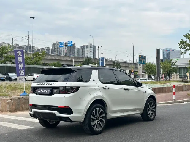 Land Rover Discovery Sport — Фото автомобиля 4