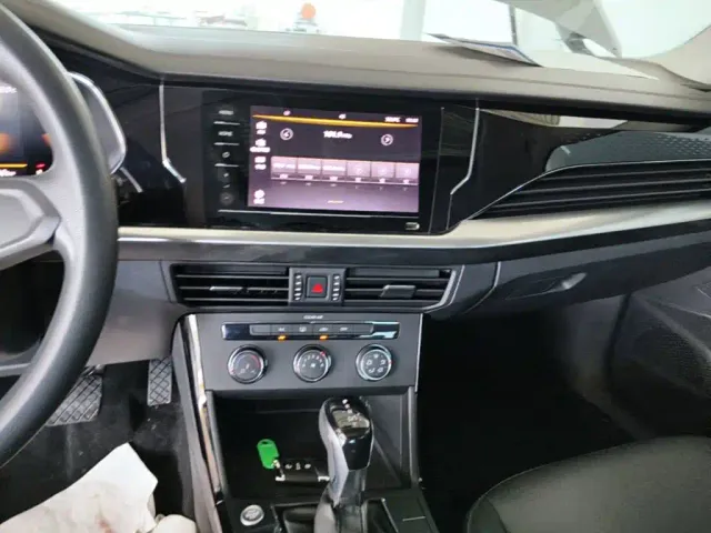 Volkswagen Passat — Фото автомобиля 12