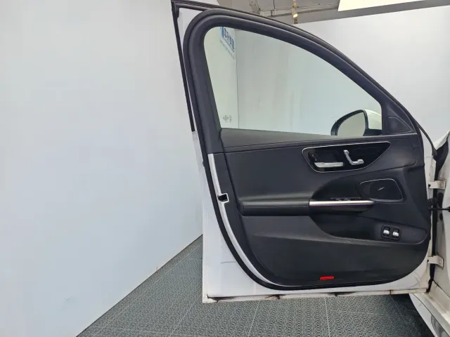 Mercedes-Benz C-Class — Фото автомобиля 13