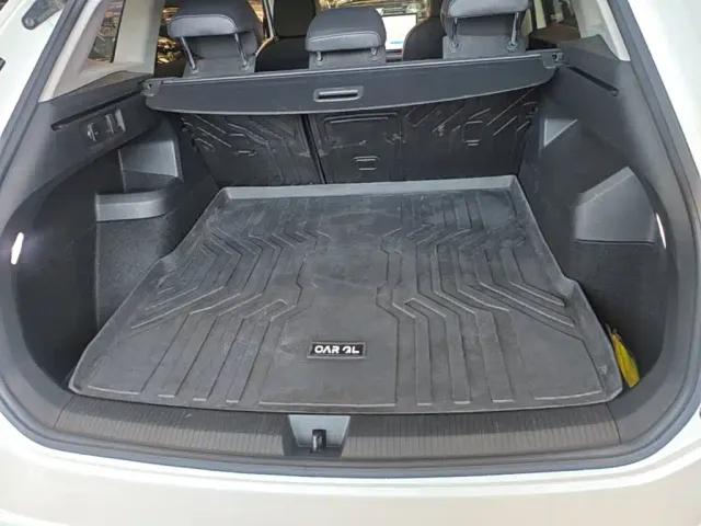 Volkswagen Tiguan L — Фото автомобиля 18