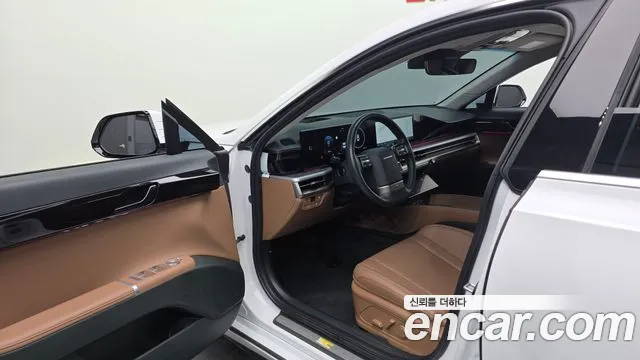 Hyundai Grandeur GN7 — Фото автомобиля 10