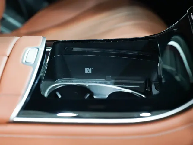 Mercedes-Benz S-Class — Фото автомобиля 19