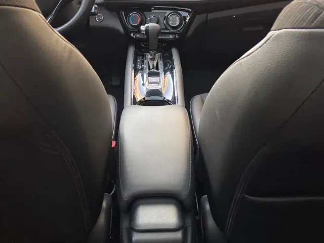 Honda Vezel — Фото автомобиля 7