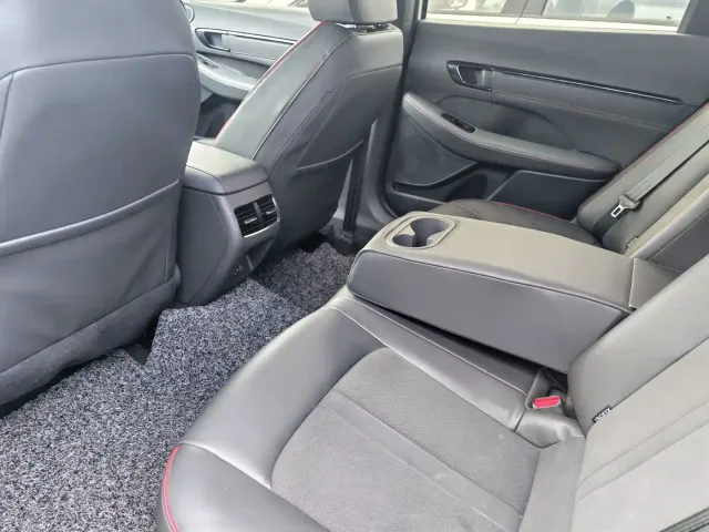 Hyundai Sonata — Фото автомобиля 6