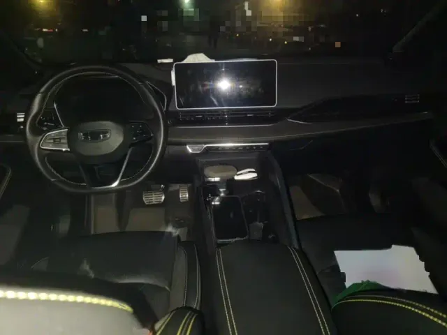 Geely Xingrui — Фото автомобиля 12