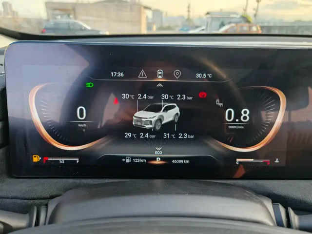 Exeed Exeed Lingyun 2023 400T 2WD Star Premium Edition — Фото автомобиля 15