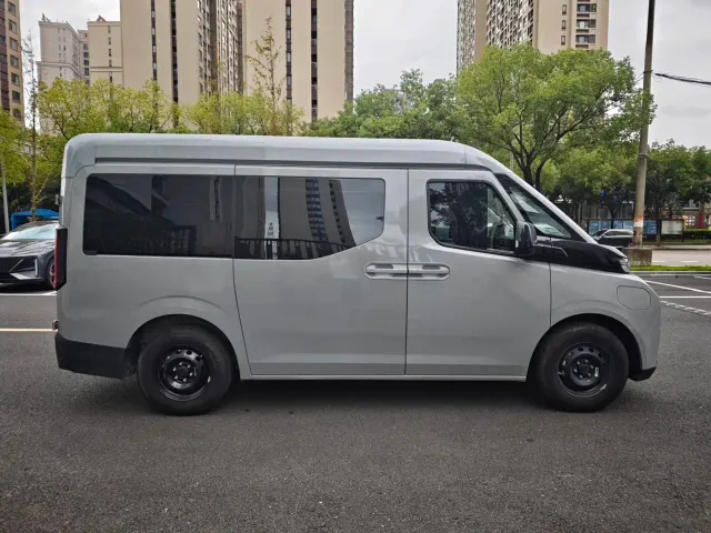 Farizon Super VAN — Фото автомобиля 4