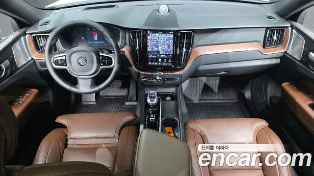 Volvo XC60 2nd Gen — Фото автомобиля 10