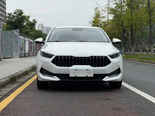 Kia K3 — Фото автомобиля 2