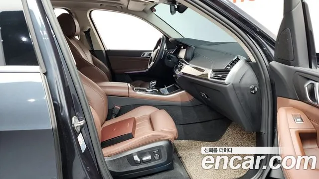 BMW X5 — Фото автомобиля 11