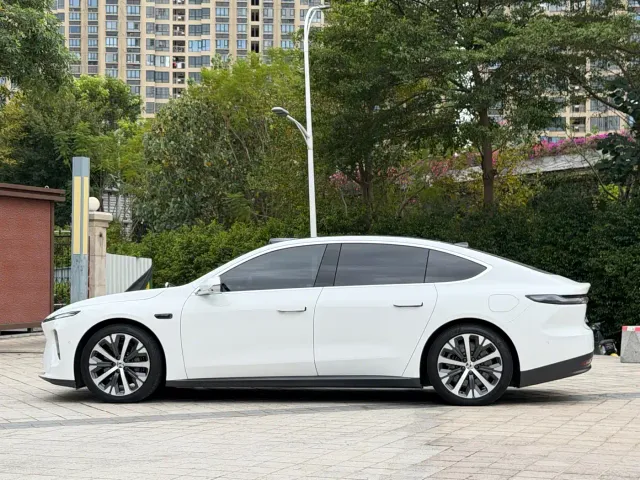 Nio ET7 — Фото автомобиля 15