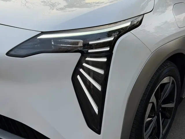 GAC Aion Y — Фото автомобиля 8