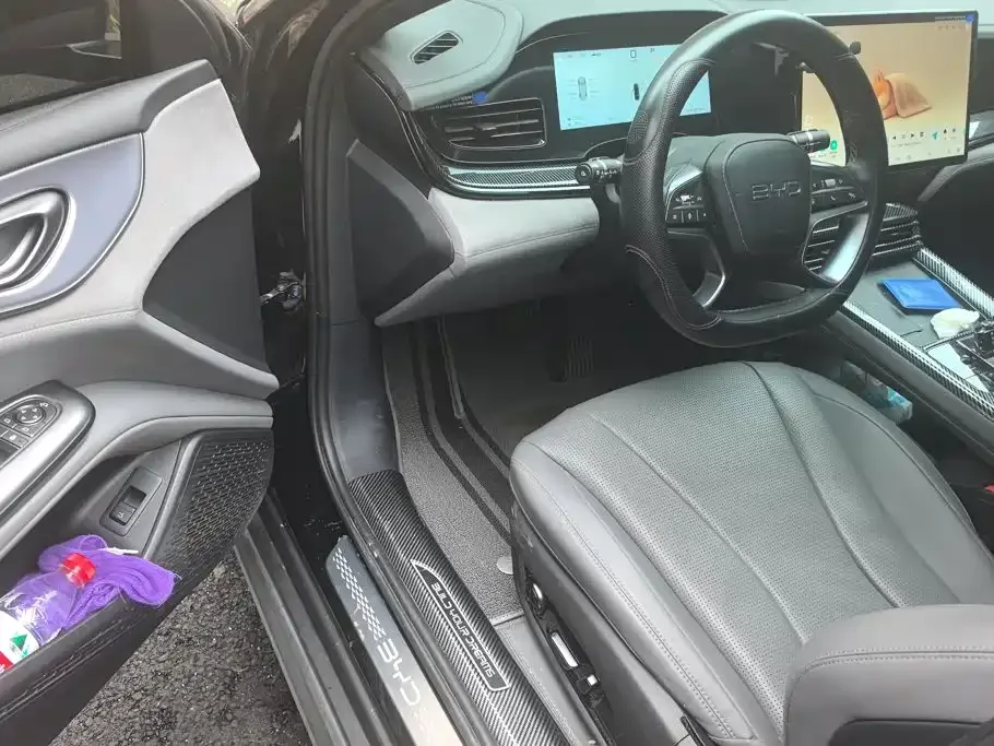 BYD Seal 07 DM-i 2025 Smart Drive Edition DM-i 1.5L 125km Luxury — Фото автомобиля 9