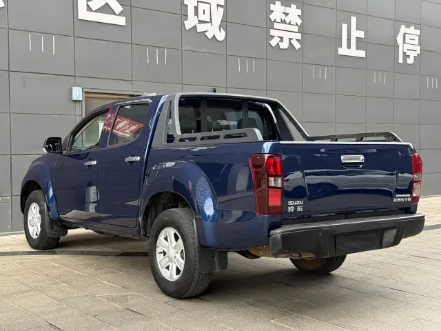 Isuzu Lingtuo — Фото автомобиля 9