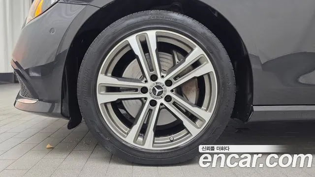 Mercedes-Benz E-Class W213 — Фото автомобиля 5