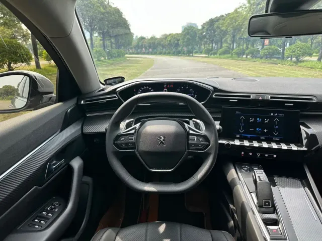 Peugeot 508 — Фото автомобиля 10