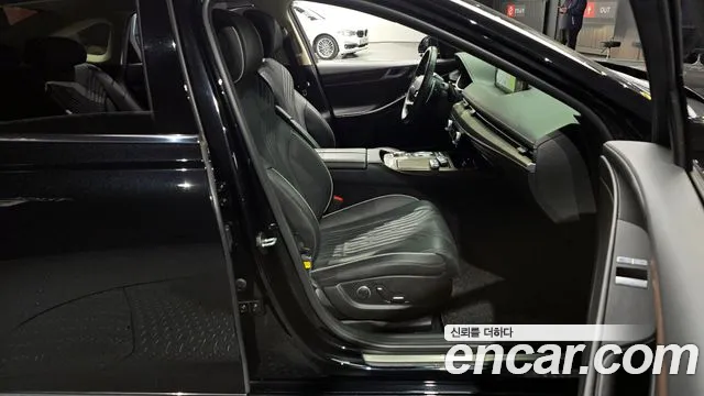 Genesis G80 Бензин 3.5 турбо AWD — Фото автомобиля 11