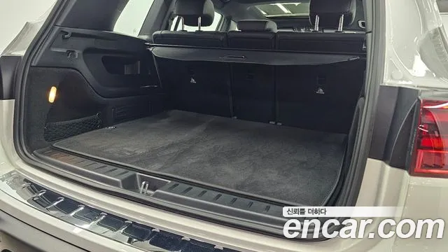 Mercedes-Benz EQB — Фото автомобиля 11