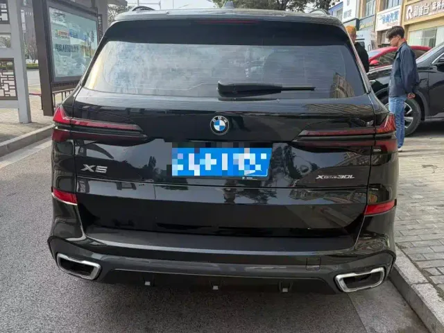 BMW X5 — Фото автомобиля 5