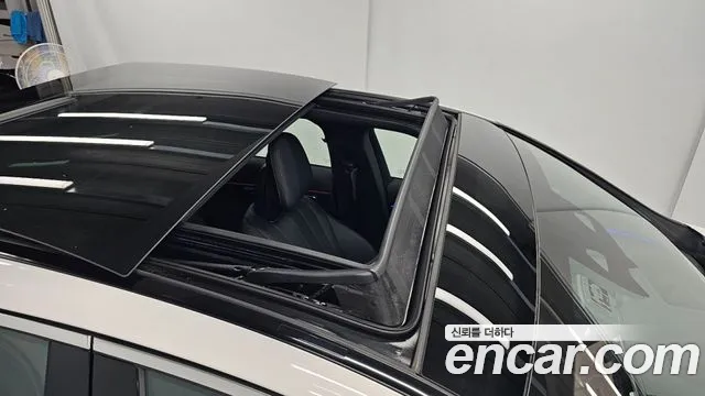 Mercedes-Benz E-Class W214 — Фото автомобиля 12