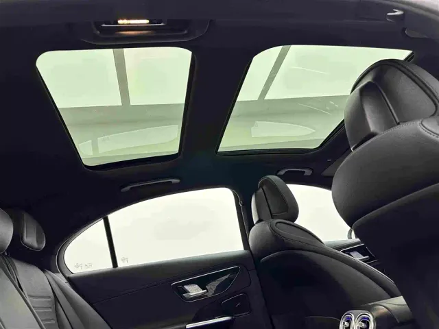 Mercedes-Benz C-Class — Фото автомобиля 17