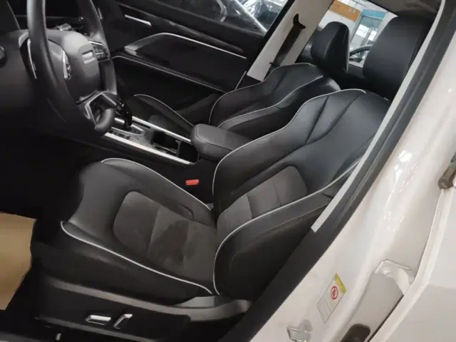Haval H6 — Фото автомобиля 14