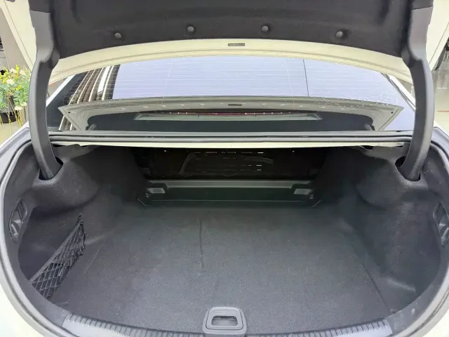 Mercedes-Benz C-Class — Фото автомобиля 13