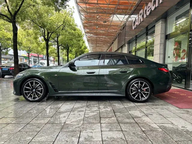 BMW 4 Series — Фото автомобиля 10