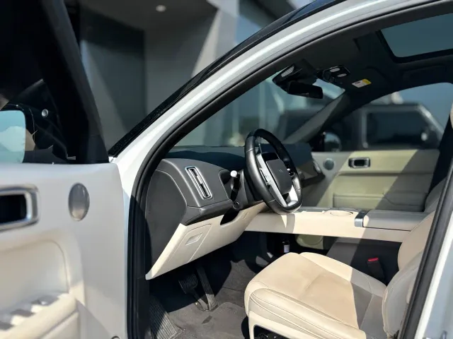 Li Auto L7 — Фото автомобиля 7